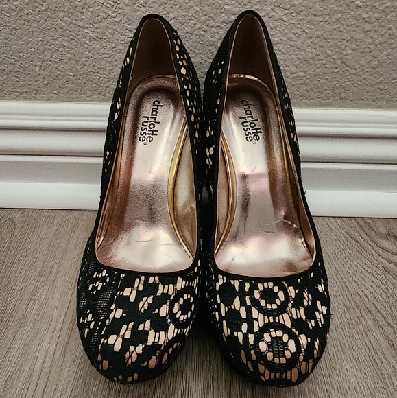 Charlotte Russe Aztec Wedges! BRAND NEW! - Picture 2 of 3